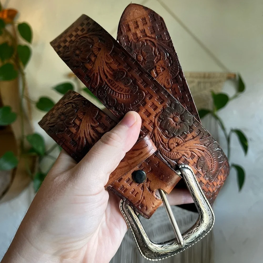 Vintage Tooled Leather Western Belt with Silver Buckle Floral Size L / 42–44